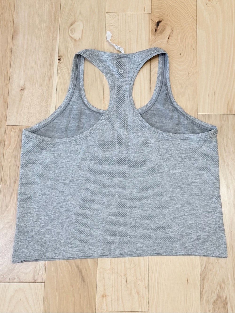 Lululemon Women’s Swiftly Tech Racerback Tank Top - Picture 2 of 4